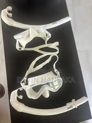 Brand New Copozz Snorkeling With Diving Set