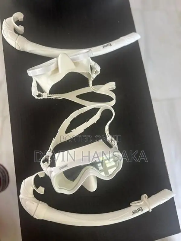 Brand New Copozz Snorkeling With Diving Set