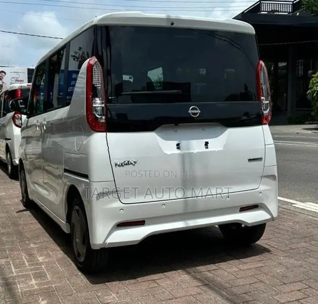 Nissan Roox X GRADE 2025