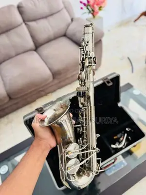 Selmer Bundy Alto Saxophone