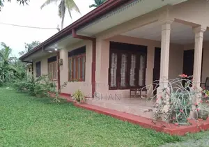 House For Rent in Bandaragama