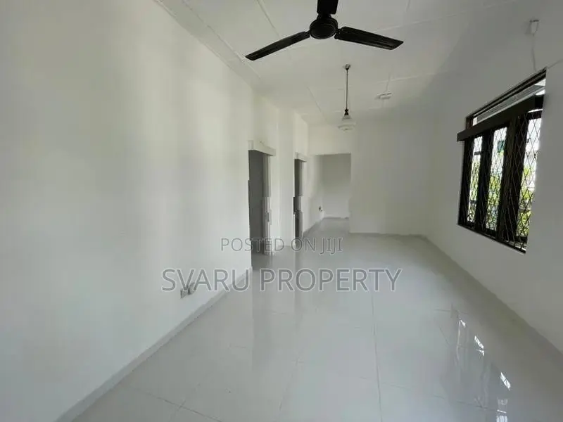 House For Rent In Polhengoda, Colombo 05