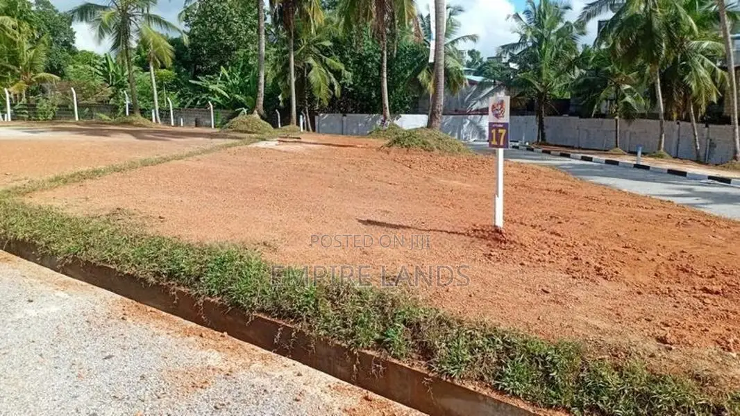 මිගමුව කොච්චිකඩේ නේවාසික පදිංචියට බිම් කොටස්