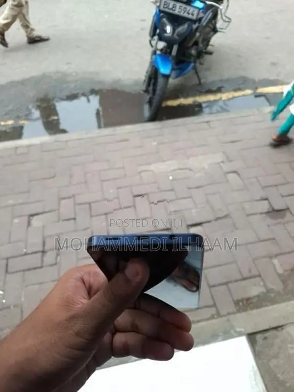Samsung Galaxy A06 (Used)