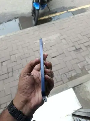 Samsung Galaxy A06 (Used)