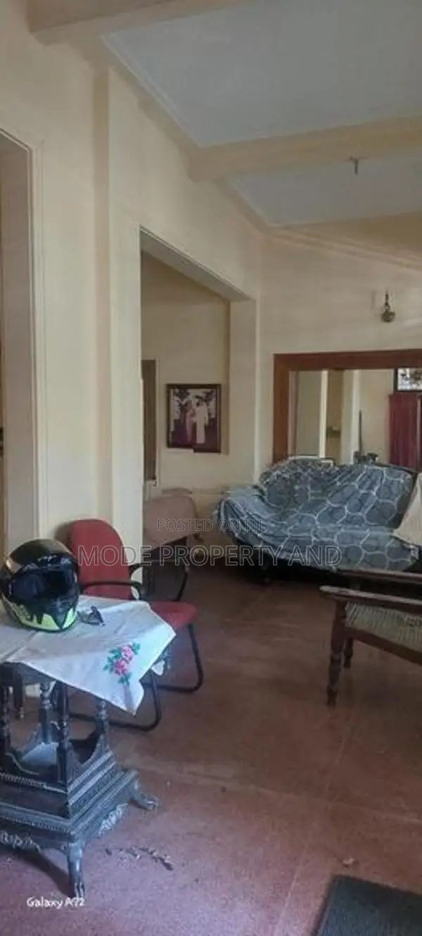 Land House For Rent In Wellawatha Colombo 6