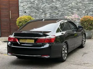 Honda Accord Hybrid 2015