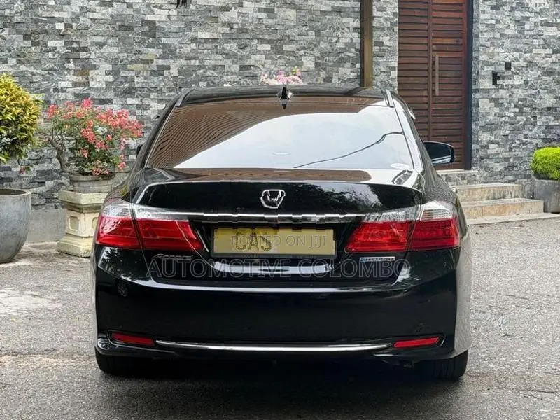Honda Accord Hybrid 2015