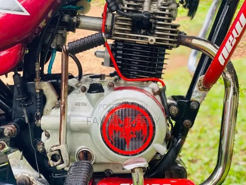 Bajaj CT100 2006