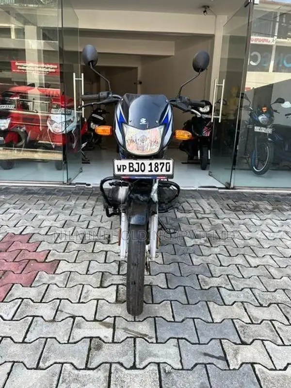 Bajaj CT100 2024