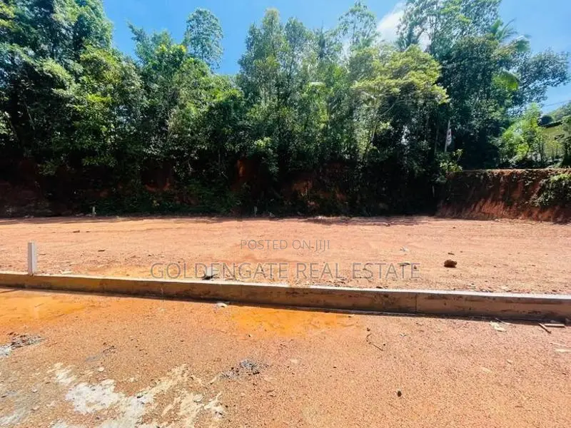Best Residential Land for Sale Near the Suriyagama at Kadawatha