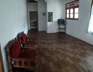 Upstairs House for Rent Piliyandala