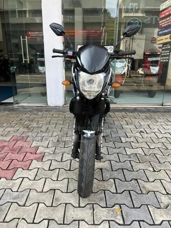 Yamaha FZS V1 2012
