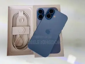 Apple iPhone 17 256GB 5G (Used)