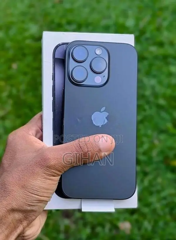 Apple iPhone 16 Pro 128GB (Used)