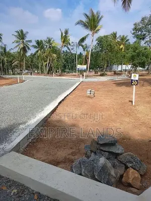 වැදගත් පරිසරයක පදිංචියට බණ්ඩාරගම වටිනා බිම් කොටස්