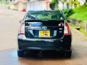 Toyota Prius 3 Rd Gen S Limited 2012
