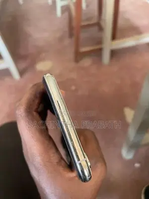 Apple iPhone XS Max (Used)