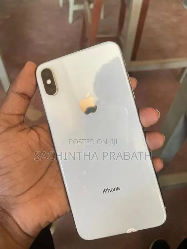 Apple iPhone XS Max (Used)