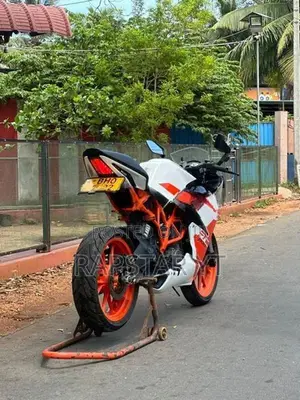 KTM RC 200 2019