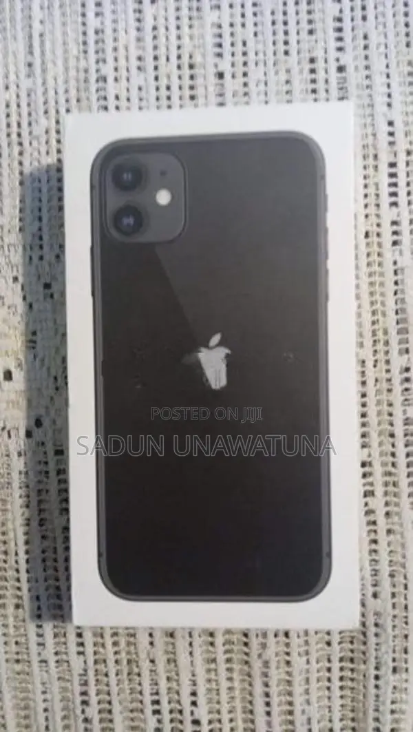 Apple iPhone 11 (Used)