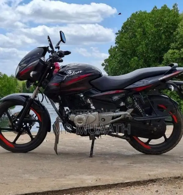Bajaj Pulsar 150 BEH 2016