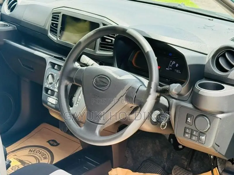 Daihatsu Mira L Highest 2024