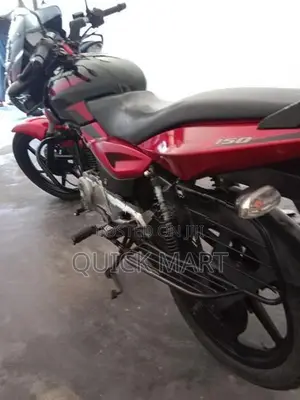 Bajaj Pulsar 150 2015