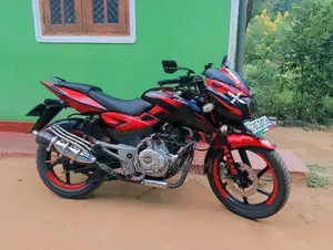 Bajaj Pulsar 150 2017