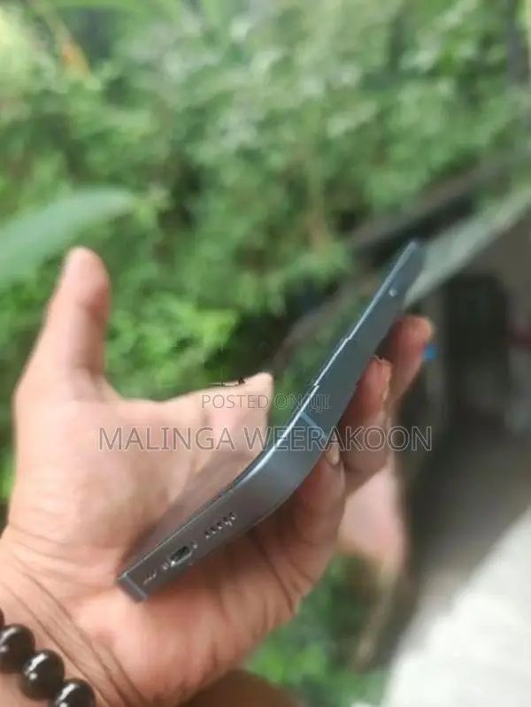 Apple iPhone 14 (Used)