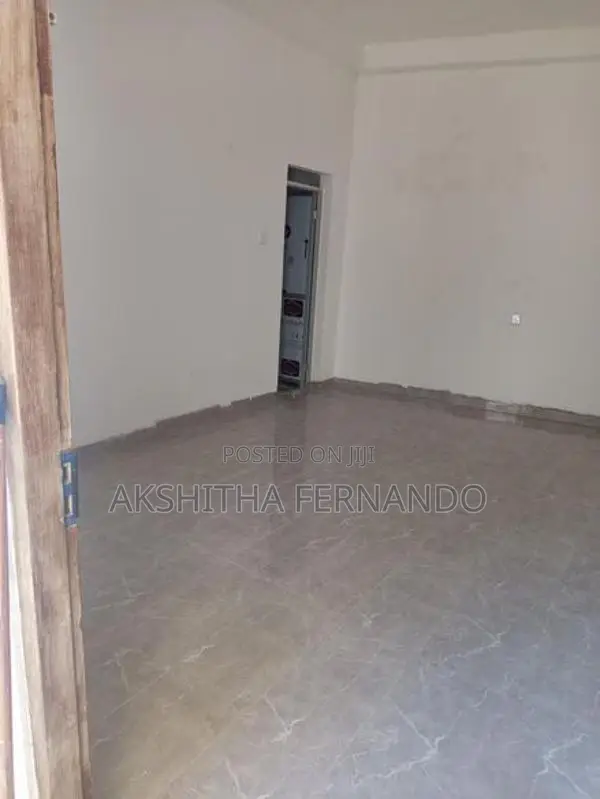 Rooms For Rent In Maharagama – Opposite The Railway Station