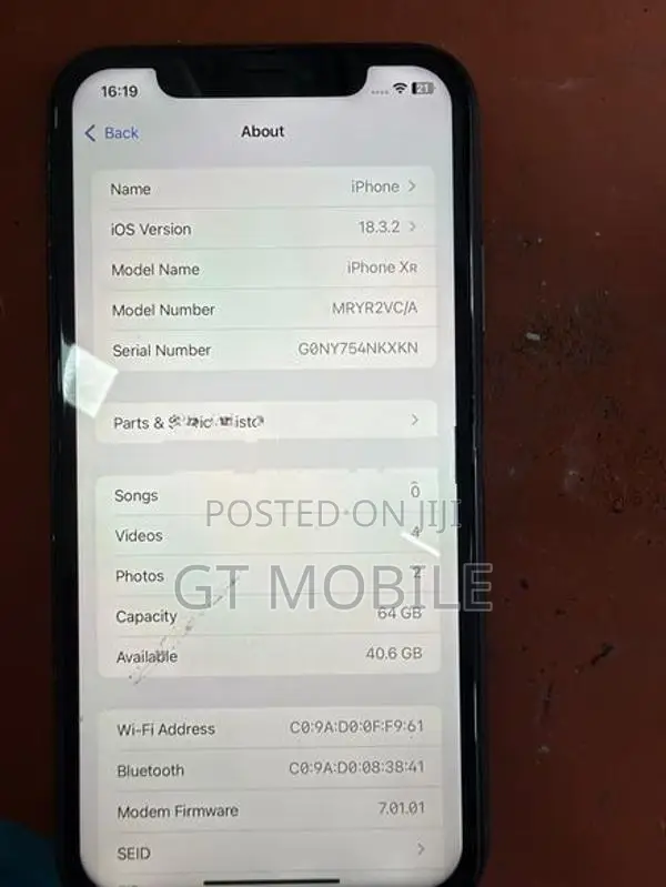 Apple iPhone XR 64GB (Used)