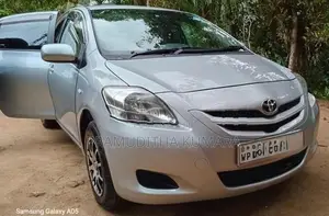 Toyota Belta 2007