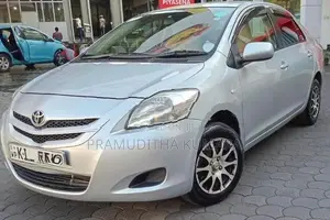 Toyota Belta 2007