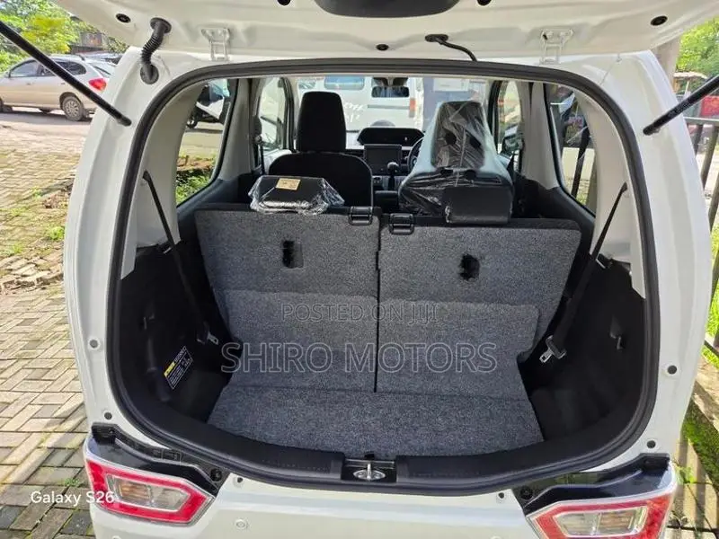 Suzuki Wagon R ZL 2026