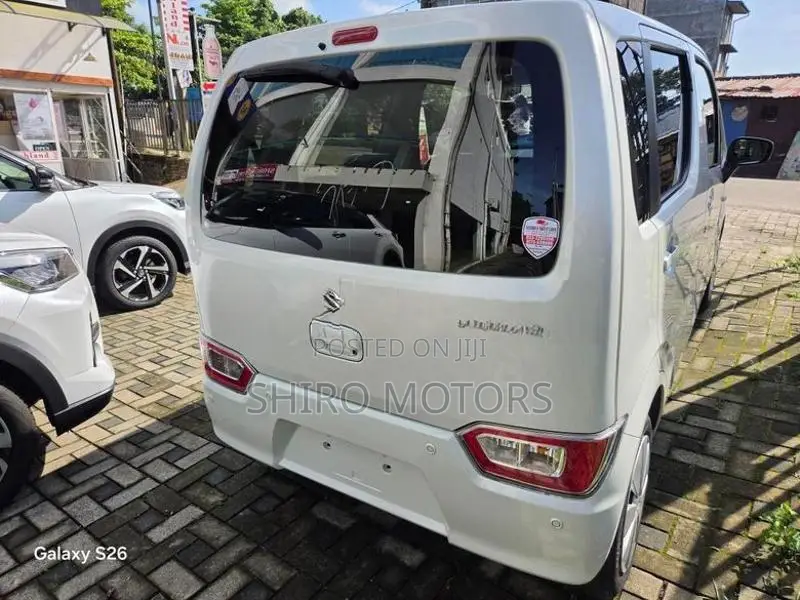 Suzuki Wagon R ZL 2026