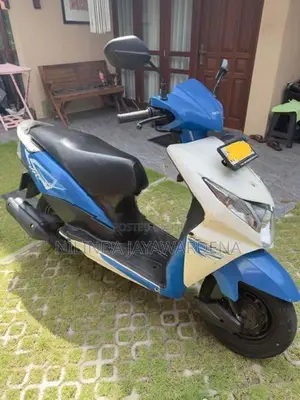 Honda Dio SCV 2015