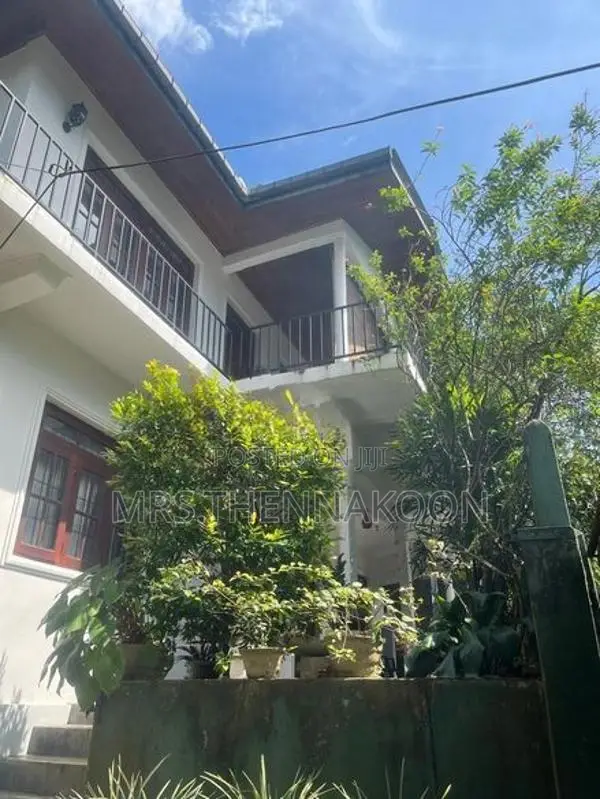 Upstairs House For Rent – Kandy