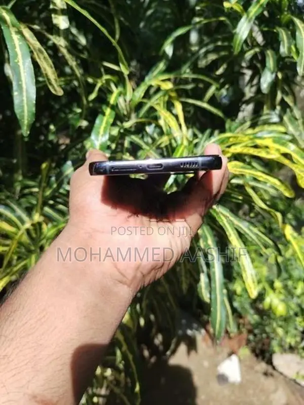 Samsung Galaxy S22+ (Used)