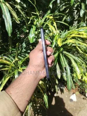 Samsung Galaxy S22+ (Used)