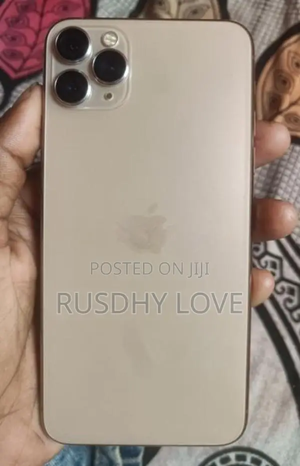 Apple iPhone 11 Pro Max (Used)