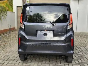 Daihatsu Move G Grade 2025