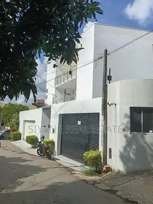 Luxury 3-Storey House For Sale In Nawala