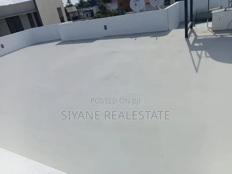 Luxury 3-Storey House For Sale In Nawala