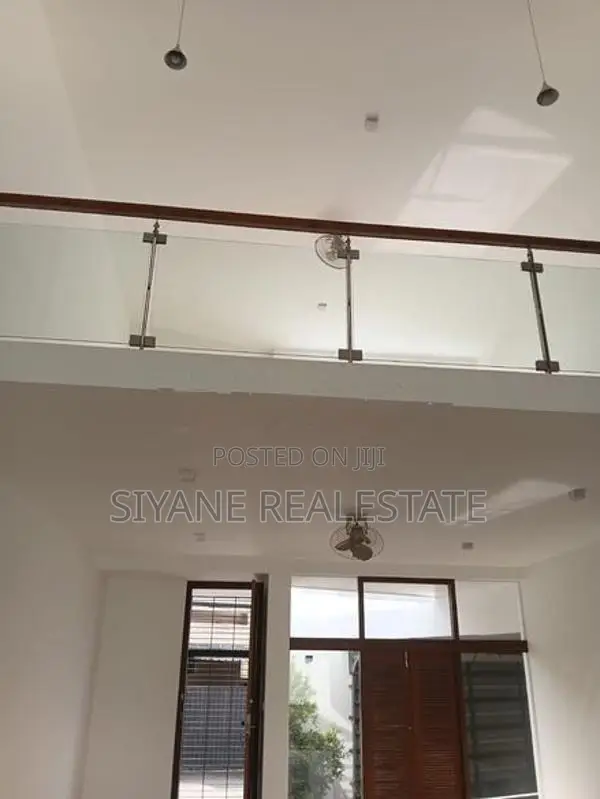 Luxury House Sale in Nawala