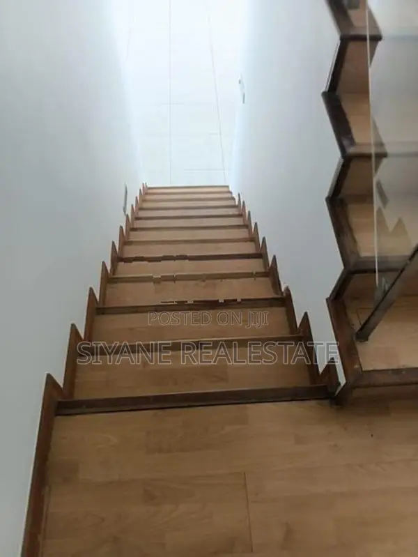 Luxury Super House Sale In Nawala