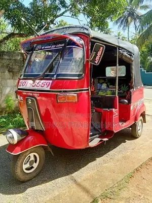 Bajaj RE 1995