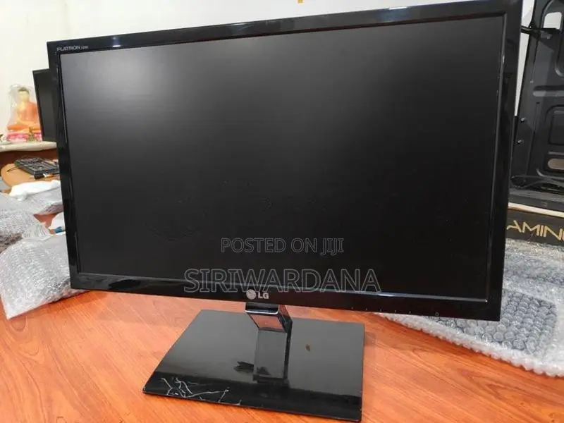 22 Inch Full HD LG Monitor