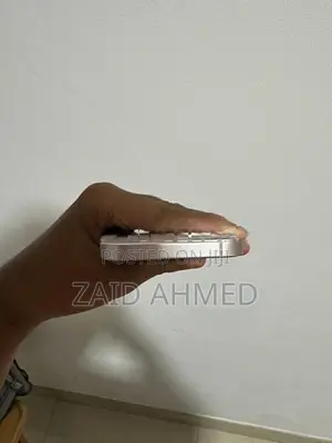 Apple iPhone 13 (Used)