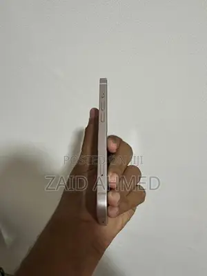 Apple iPhone 13 (Used)